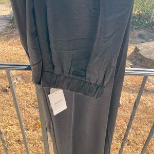 Forever 21 dress pants *brand new / never worn